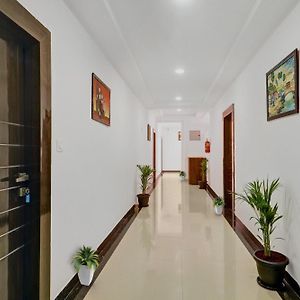Super Townhouse Rcc Park View Inn